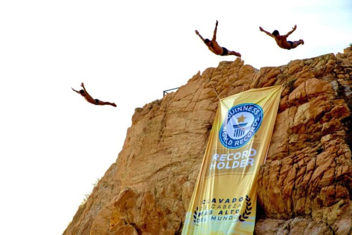 2. Record Guinness en la Quebrada de Acapulco. Foto - Caribbean News Digital