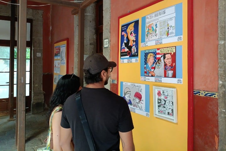 26. Visitantes en el Museo de la Caricatura. Foto - Salvador Castro
