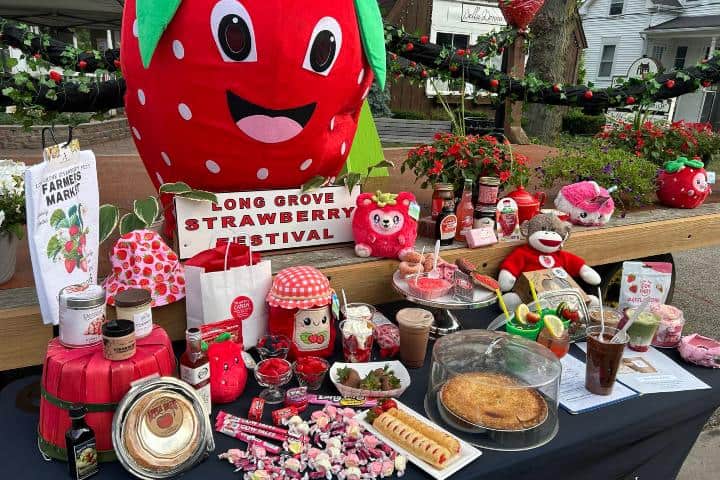 3. Productos en Strawberry Fest, La Fiesta de la Fresa en Long Grove. Foto - Long Grove Strawberry Fest (Facebook)