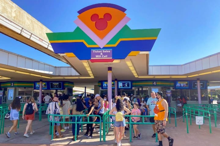 3. Entrada a la venta de boletos en Magic Kingdom. Foto - The Disney Food Blog
