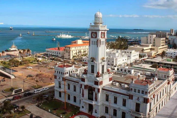 3. Puerto de Veracruz. Foto - Lugares Turísticos de Mexico
