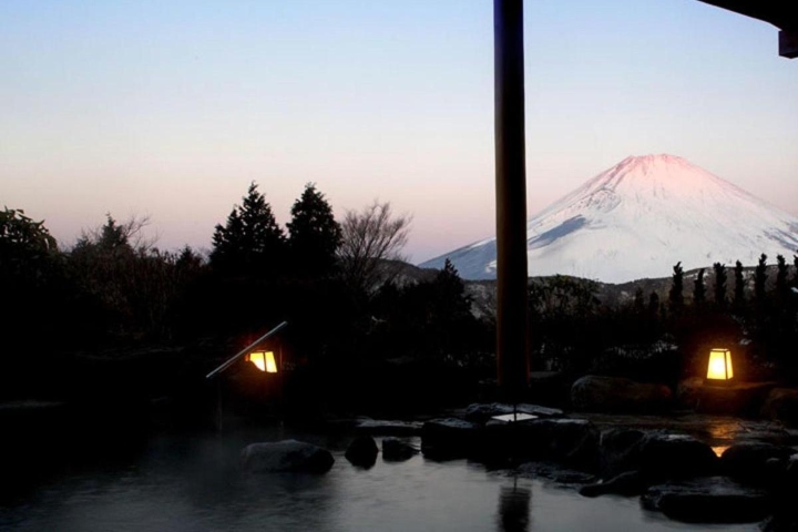 4. Onsen en Hakone. Foto - YOUinJapan.NET