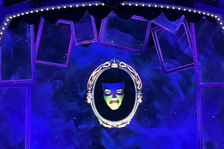 4. El Espejo Mágico en Disney Villains: Unfairly Ever After . Foto – wdwnt.com