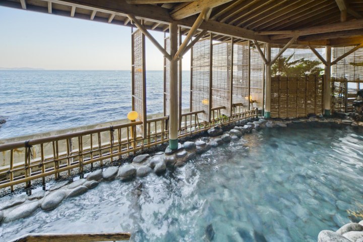 5. Onsen en Atami. Foto - Pop Japan