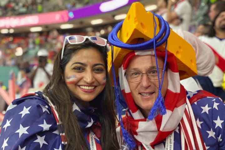 6. Aficionados en la Copa Mundial Qatar 2022. Foto - ShareAmerica
