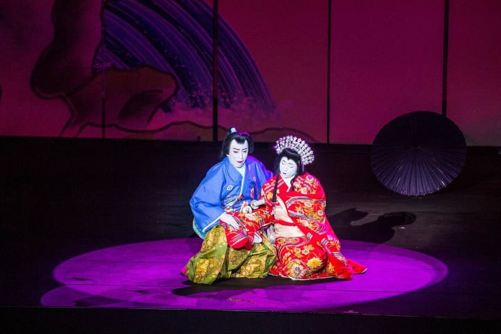 6. Espectáculo de Kabuki frente al hotel y casino Bellagio en Las Vegas. Foto - Alamy