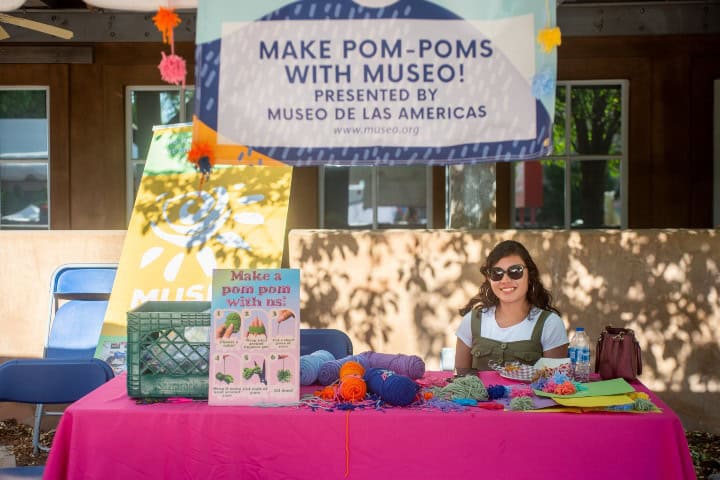 8. Taller para hacer un pom pom en el Festival de Cherry Arts. Foto - CherryArts (Facebook)