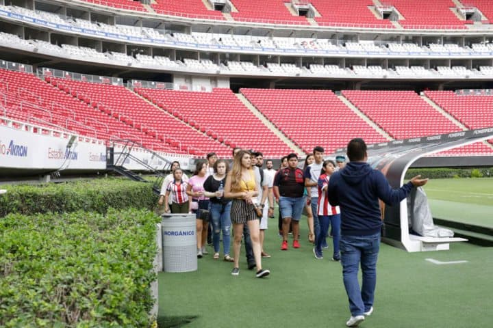 8. Tour por la cancha. Foto - Estadio Akron