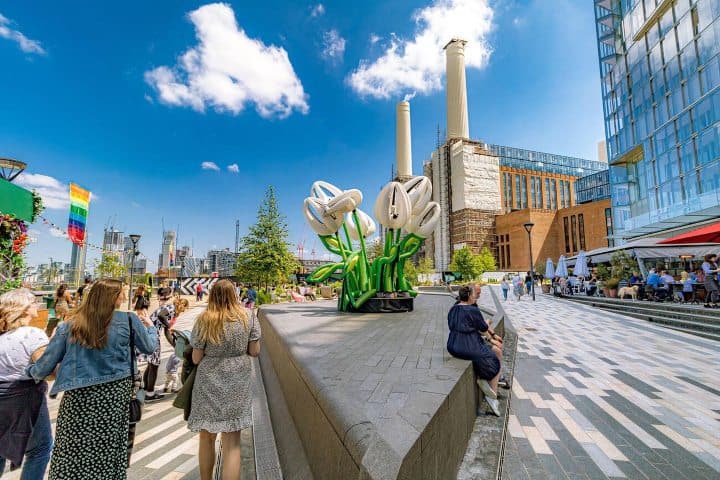 9. Exterior restaurado de Battersea Power Station. Foto - Alamy