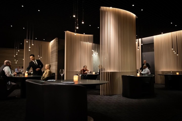 9. Restaurante EVER en Chicago, con 2 Estrellas Michelin. Foto - EVER (Facebook)