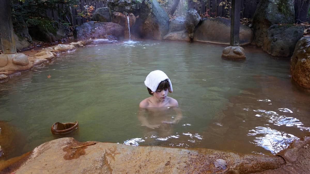 BAÑON ONSEN EN JAPÓN