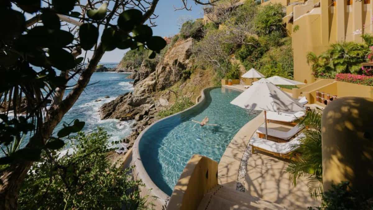 CALA DE MAR IXTAPA GUERRERO