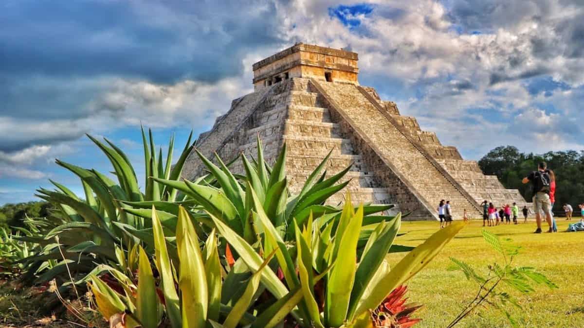 TURIBUS EN CHICHÉN ITZÁ