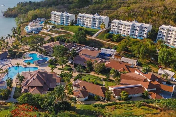 1. Exterior de Secrets St. Lucia Resort & Spa. Foto - Secrets St. Lucia (Expedia)