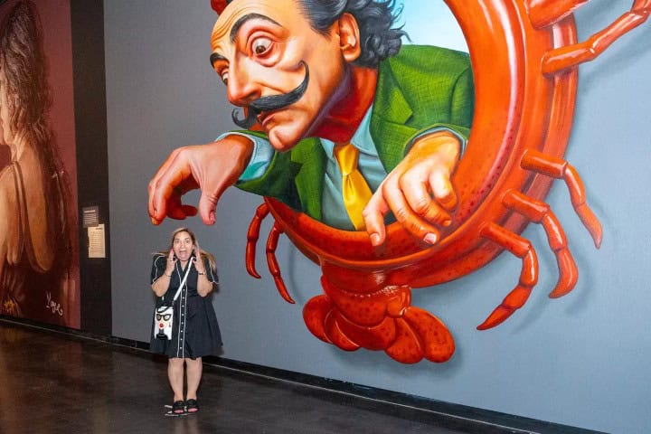 1. Mural de Salvador Dalí. Foto - Creative Loafing Tampa Bay