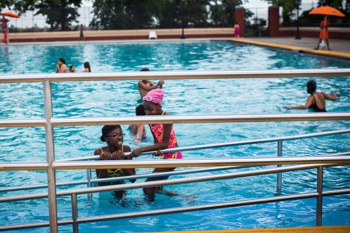 1. Bañistas en la piscina del parque High Bridge. Foto - Getty Images