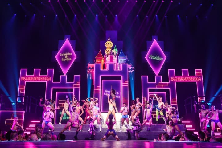 12. Espectáculo en Broadway Bares. Foto - Broadway Cares/Equity Fights AIDS