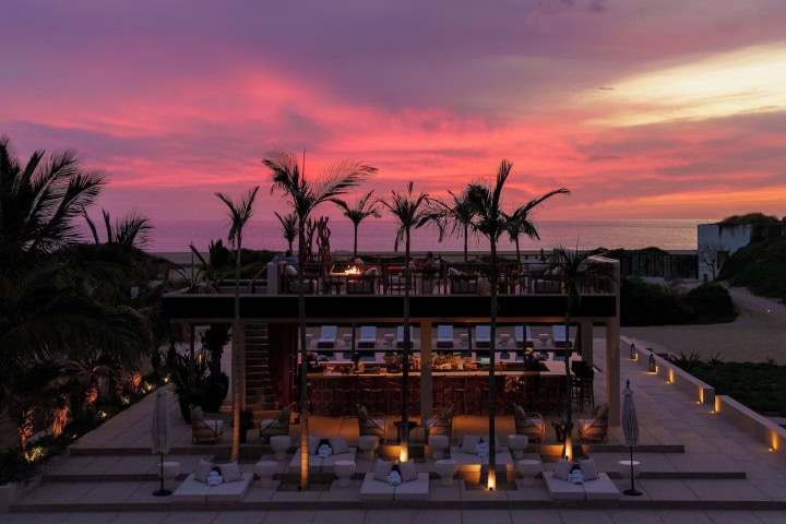 12. Restaurante en Kimpton Mas Olas Resort and Spa. Foto - IHG (Expedia)