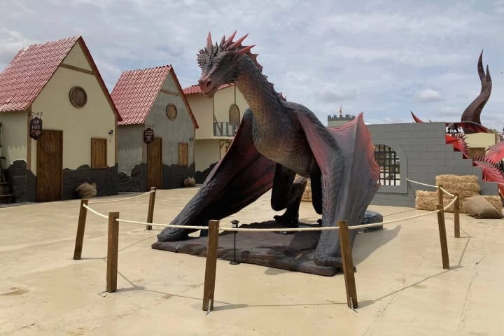 2. Dragón de exhibición en el parque de Guanajuato. Foto - periodicocorreo