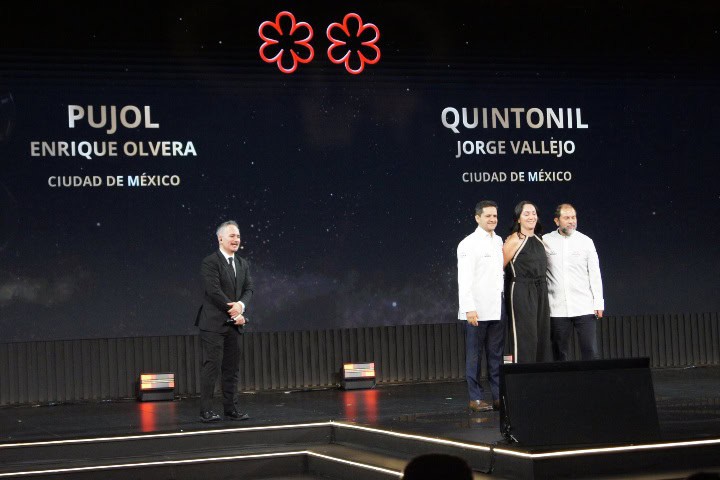 26. Premio 2 Estrellas Michelin a Pujol y Quintojil. Foto - El Souvenir
