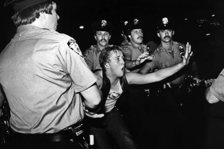 3. Los disturbios de Stonewall Inn. Foto - u/Large-Competition442 (Reddit)