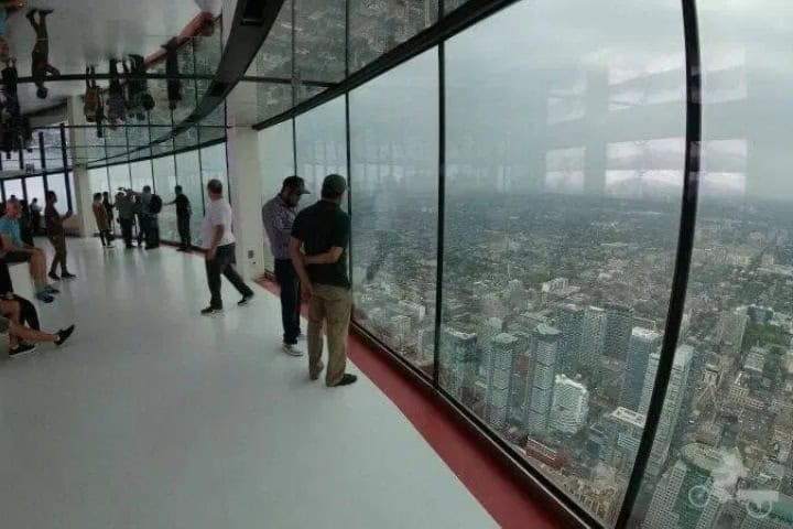 4. Mirador de la CN Tower. Foto - Mi baúl de blogs
