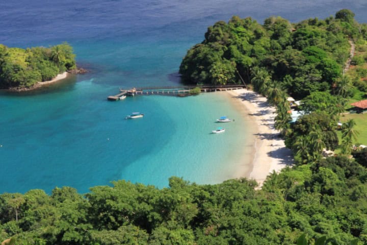 4. Isla Coiba. Foto - Parque Nacional Coiba (Expedia)