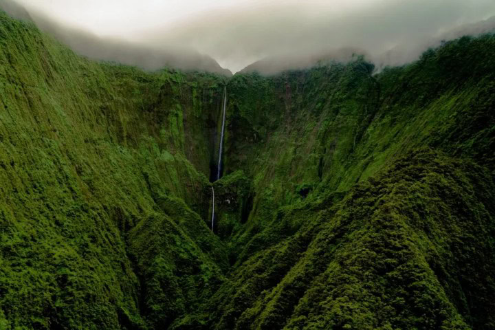 5. Cascada Pu'uka'oku. Foto - Cestee