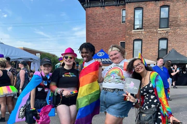 5. Visitantes en Rockford Pride & Alley Party. Foto - Rockford Pride & Alley Party (Facebook)