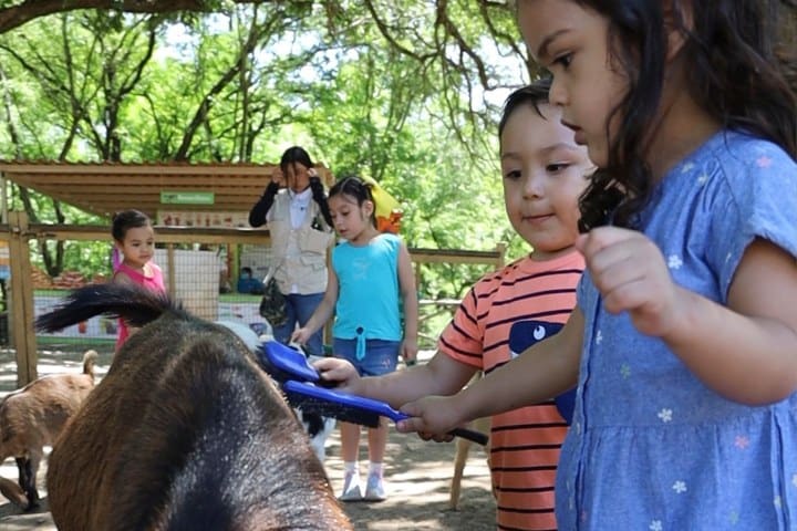 6. Niños en Bioparque Estrella Monterrey. Foto - Bioparque Estrella Monterrey (Facebook)
