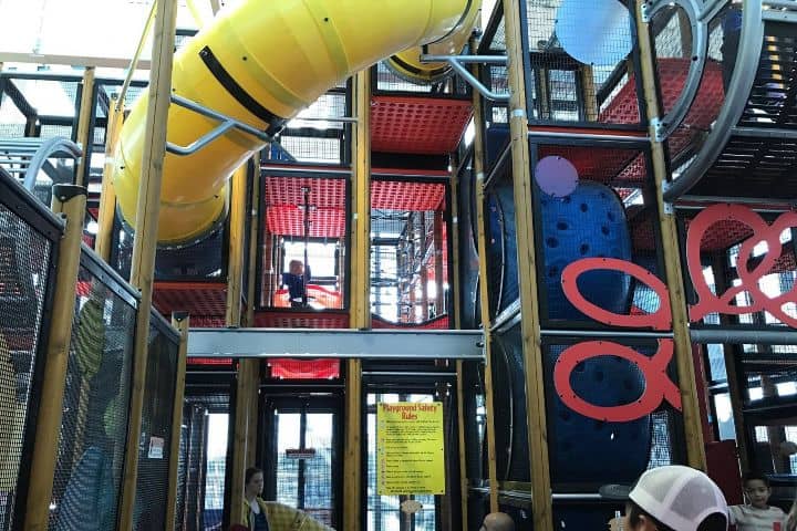 6. Zona de juegos en el Epic McD. Foto - Rabih E (Tripadvisor)