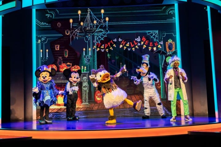 8. Mickey’s Trick and Treat. Foto – disneyparksblog.com