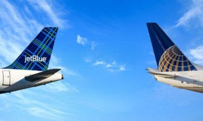 BLUE SKY DE UNITED Y JETBLUE