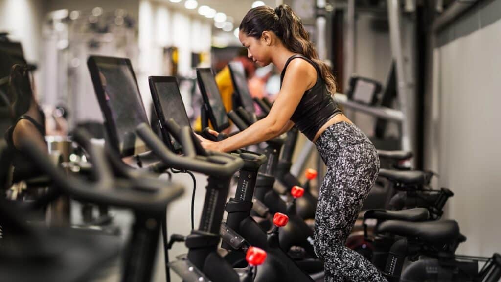 HYATT X PELOTON SE UNE PARA OFRECER BENEFICIOS A LOS HUESPEDES