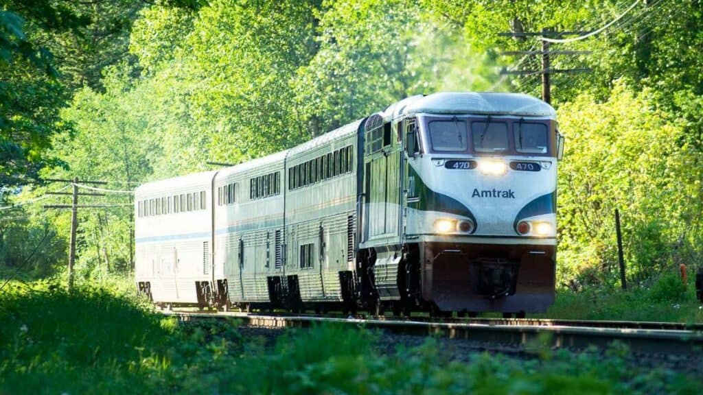 RUTAS EN TREN PARA ESTA PRIMAVERA