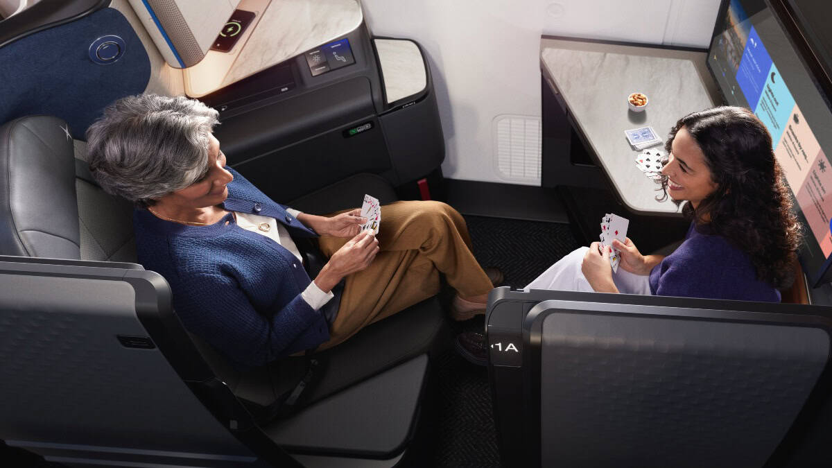 UNITED POLARIS STUDIO DE UNTED AIRLINES
