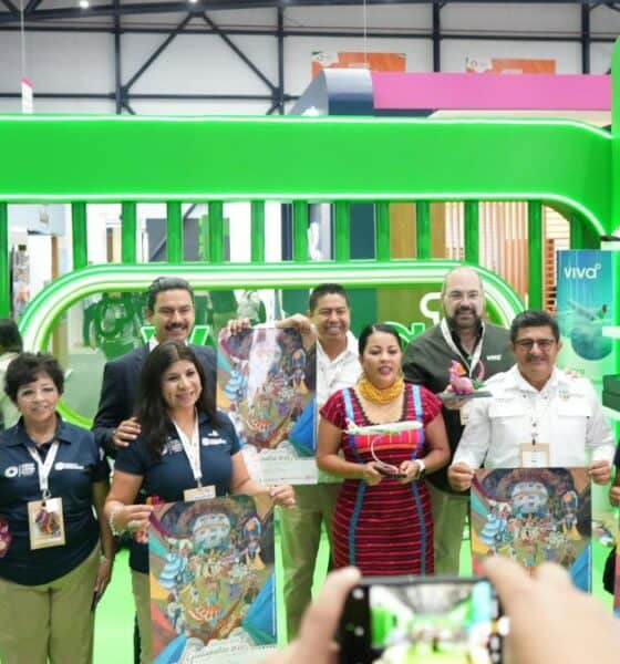 VIVA AEROBUS EN LA GUELAGUETZA