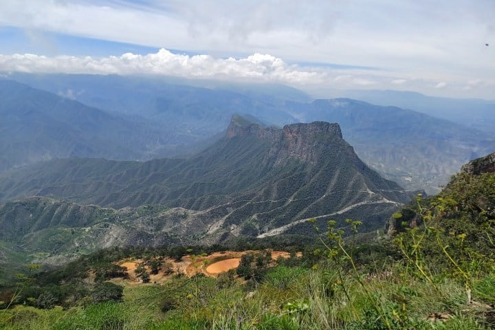 1. La Sierra Gorda. Foto - Rehiletes