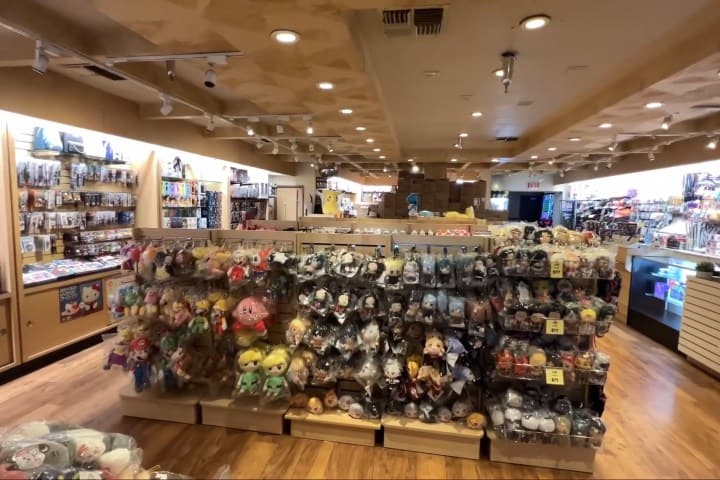 15. Tienda de Ánime en Circus Circus. Foto - Vegas Ready (YouTube)