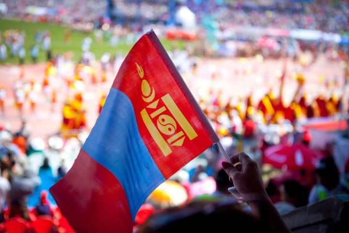 16. Bandera de Mongolia durante el Festival Naadam. Foto - Alamy