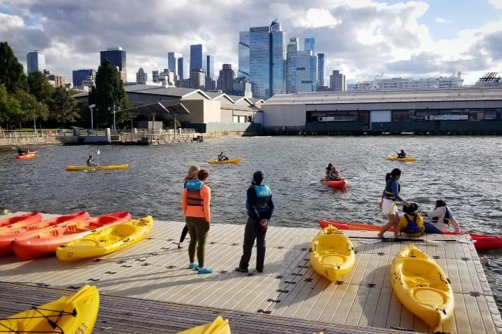 2. Manhattan Community Boathouse. Foto - @kayakmcbh (Instagram)