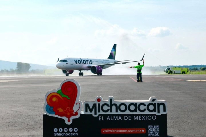 3. Despegue de vuelo inaugural. Foto - Archivo SECTUR
