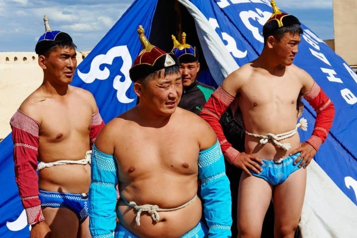 4. Peleadores de la Lucha Mongola. Foto - Alamy