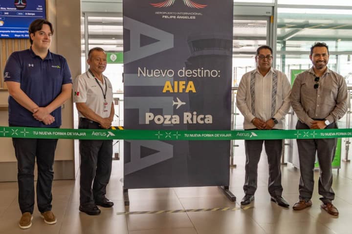 4. Inauguración del vuelo Poza Rica-AIFA. Foto - @aifaaero (X)