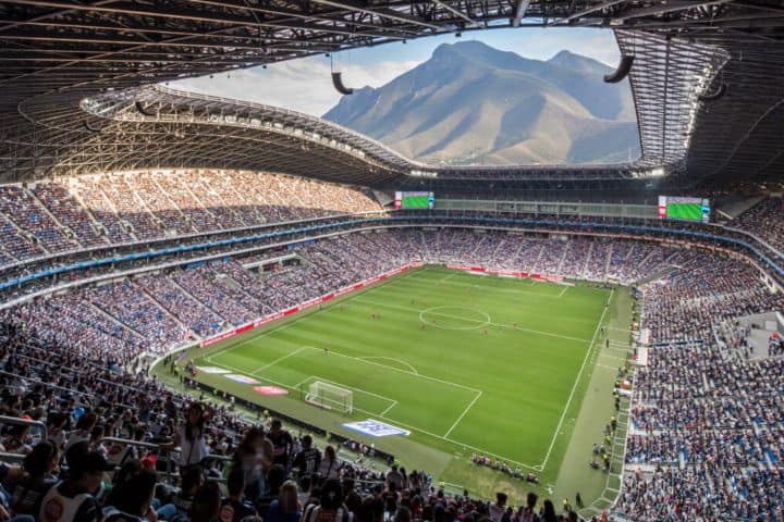 6. Cerro de la Silla visto desde el Estadio BBVA. Foto - Populous