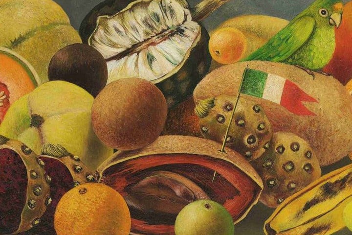 6. Naturaleza muerta con perico y bandera, pintado por Frida Kahlo. Foto – SCHIRN KUNSTHALLE FRANKFUR
