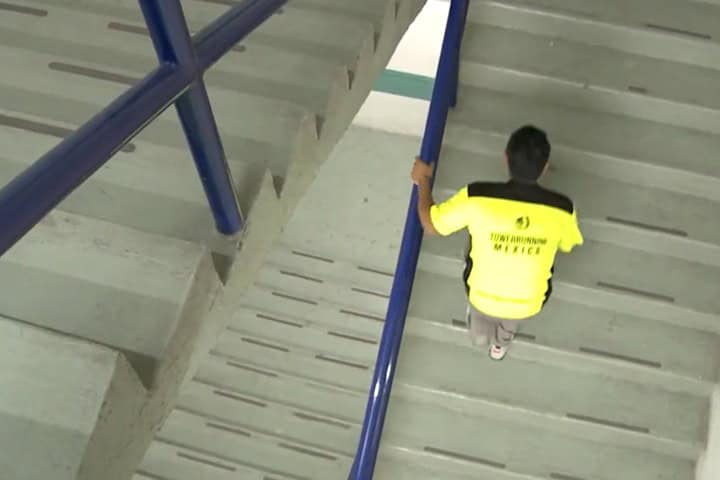 8. Carrera Vertical. Foto - NotimexTV (YouTube)