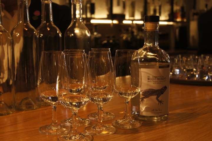 8. Mezcal Pozo Hondo. Foto - Gus Espinosa