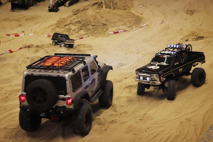 9. Autos a control remoto en RC Cities Dubái. Foto - @rccities (Instagram)