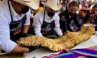 ACTOPAN ROMPE RECORD CON LA LÍNEA DE TACOS DE BARBACOA MÁS LARGA DEL MUNDO